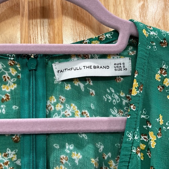 Faithfull The Brand Margot Green Floral Dress - Picture 6 of 14